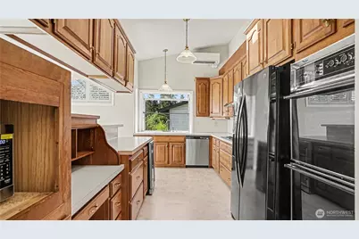 3416 161st Court SE #38, Bellevue, WA 98008 - Photo 13
