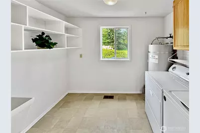 2402 36th Avenue NE, Olympia, WA 98506 - Photo 23