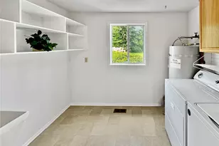 2402 36th Ave NE, Olympia, WA 98506 - Photo 23