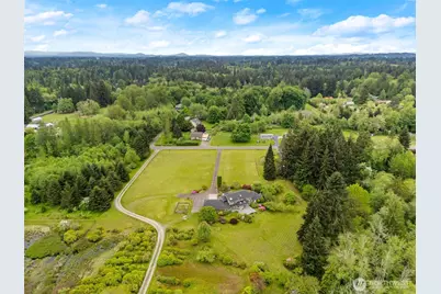 2402 36th Avenue NE, Olympia, WA 98506 - Photo 3