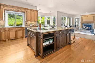 15407 SE 80th Street, Newcastle, WA 98059 - Photo 9