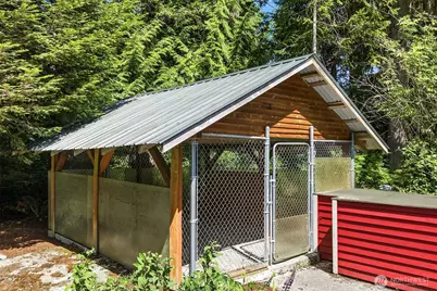 12704 217th Street SE, Snohomish, WA 98296 - Photo 33