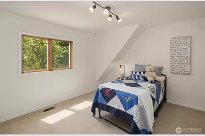 12704 217th Street SE, Snohomish, WA 98296 - Photo 17