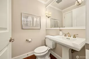 725 Harvard Ave E, Seattle, WA 98102 - Photo 17