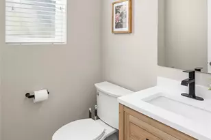 18829 67th Dr NE, Kenmore, WA 98028 - Photo 17