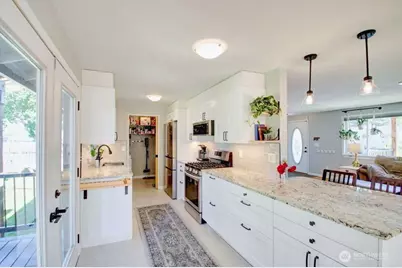 1113 Curtis Street, Burlington, WA 98233 - Photo 5