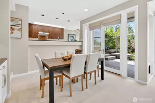 9829 NE 1st St, Bellevue, WA 98004 - Photo 9