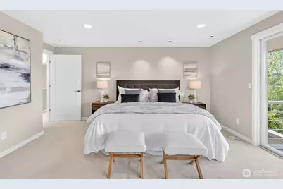 9829 NE 1st Street, Bellevue, WA 98004 - Photo 17
