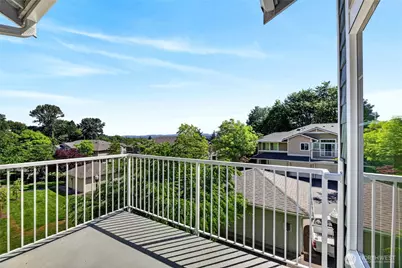 21265 40th Way S #F, SeaTac, WA 98198 - Photo 7