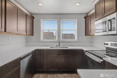 1118 W Sequoia Road, Moses Lake, WA 98837 - Photo 9