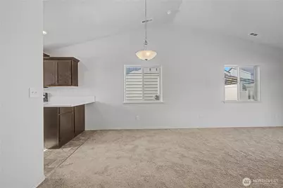 1118 W Sequoia Road, Moses Lake, WA 98837 - Photo 5