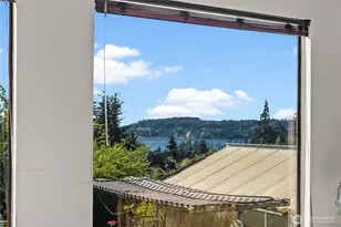 1706 S Sunset Dr, Tacoma, WA 98465 - Photo 17