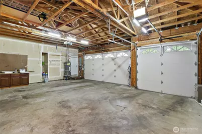18714 McGhee Drive E, Bonney Lake, WA 98391 - Photo 29
