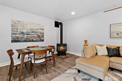 18714 McGhee Drive E, Bonney Lake, WA 98391 - Photo 21