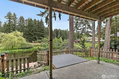 18714 McGhee Drive E, Bonney Lake, WA 98391 - Photo 31