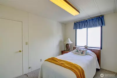 2704 Dundee Place, Anacortes, WA 98221 - Photo 17