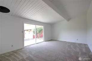 16972 Vaughn Rd, Mount Vernon, WA 98273 - Photo 21