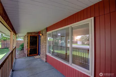 16972 Vaughn Rd, Mount Vernon, WA 98273 - Photo 27
