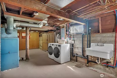 5829 S 2nd Avenue, Everett, WA 98208 - Photo 25