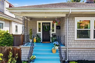 5910 Dayton Ave N, Seattle, WA 98103 - Photo 3