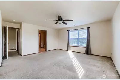 7815 147th Street E, Puyallup, WA 98375 - Photo 15