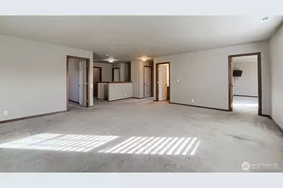 7815 147th Street E, Puyallup, WA 98375 - Photo 13