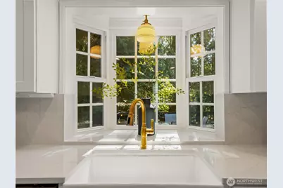 22713 NE 12th Place, Sammamish, WA 98074 - Photo 15
