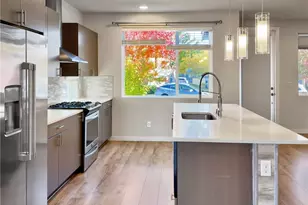 9849 6th Pl SW, Seattle, WA 98106 - Photo 17