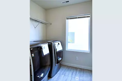 9849 6th Place SW, Seattle, WA 98106 - Photo 21