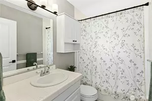 2011 145th Ave SE, Bellevue, WA 98007 - Photo 25