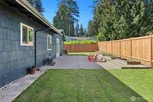 2011 145th Ave SE, Bellevue, WA 98007 - Photo 31