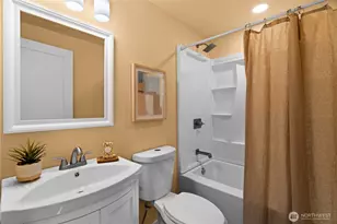 17046 34th Ave S, SeaTac, WA 98188 - Photo 21