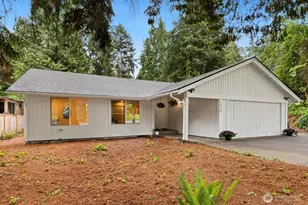 16310 Fremont Pl N, Shoreline, WA 98133 - Photo 1