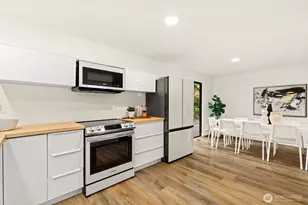 16310 Fremont Pl N, Shoreline, WA 98133 - Photo 13