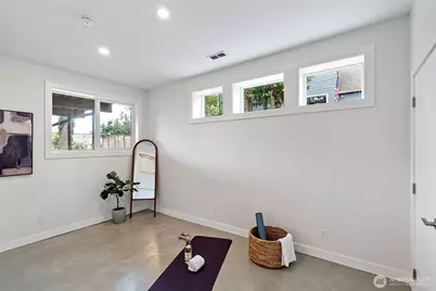 4020 47th Avenue S, Seattle, WA 98118 - Photo 15