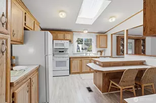 24324 9th Ave W, Bothell, WA 98021 - Photo 11