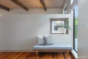 3901 E McGilvra St, Seattle, WA 98112 - Photo 5