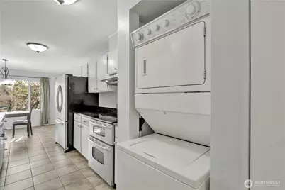 4545 Sand Point Way NE #207, Seattle, WA 98105 - Photo 7