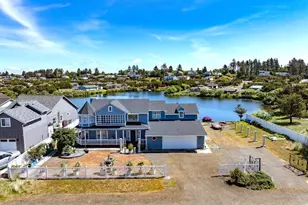 34100 G St, Long Beach, WA 98640 - Photo 1
