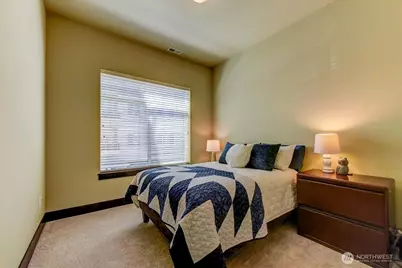4020 NE 3rd Place #B, Renton, WA 98056 - Photo 19