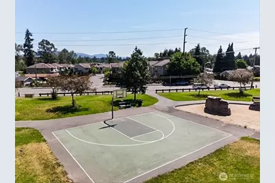 4020 NE 3rd Place #B, Renton, WA 98056 - Photo 27