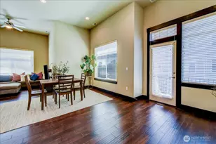 4020 NE 3rd Pl, Renton, WA 98056 - Photo 5