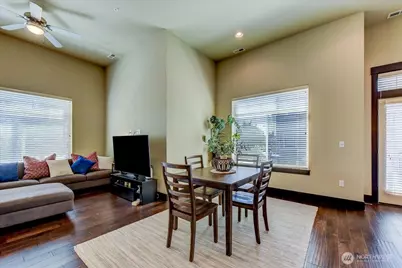 4020 NE 3rd Place #B, Renton, WA 98056 - Photo 7