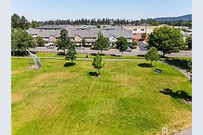 4020 NE 3rd Place #B, Renton, WA 98056 - Photo 29