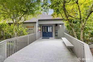 10840 NE 35th Pl, Bellevue, WA 98004 - Photo 25