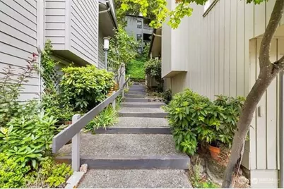 10840 NE 35th Place #2, Bellevue, WA 98004 - Photo 21