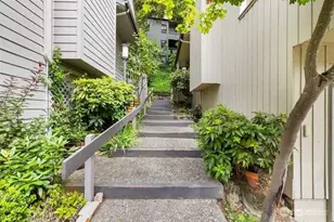 10840 NE 35th Pl, Bellevue, WA 98004 - Photo 21