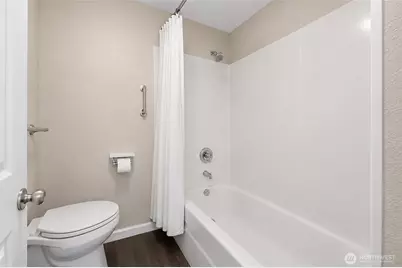 10840 NE 35th Place #2, Bellevue, WA 98004 - Photo 19