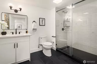 317 NE 58th Street, Seattle, WA 98105 - Photo 19
