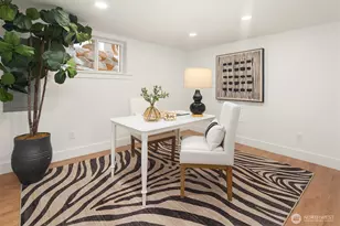 317 NE 58th St, Seattle, WA 98105 - Photo 23
